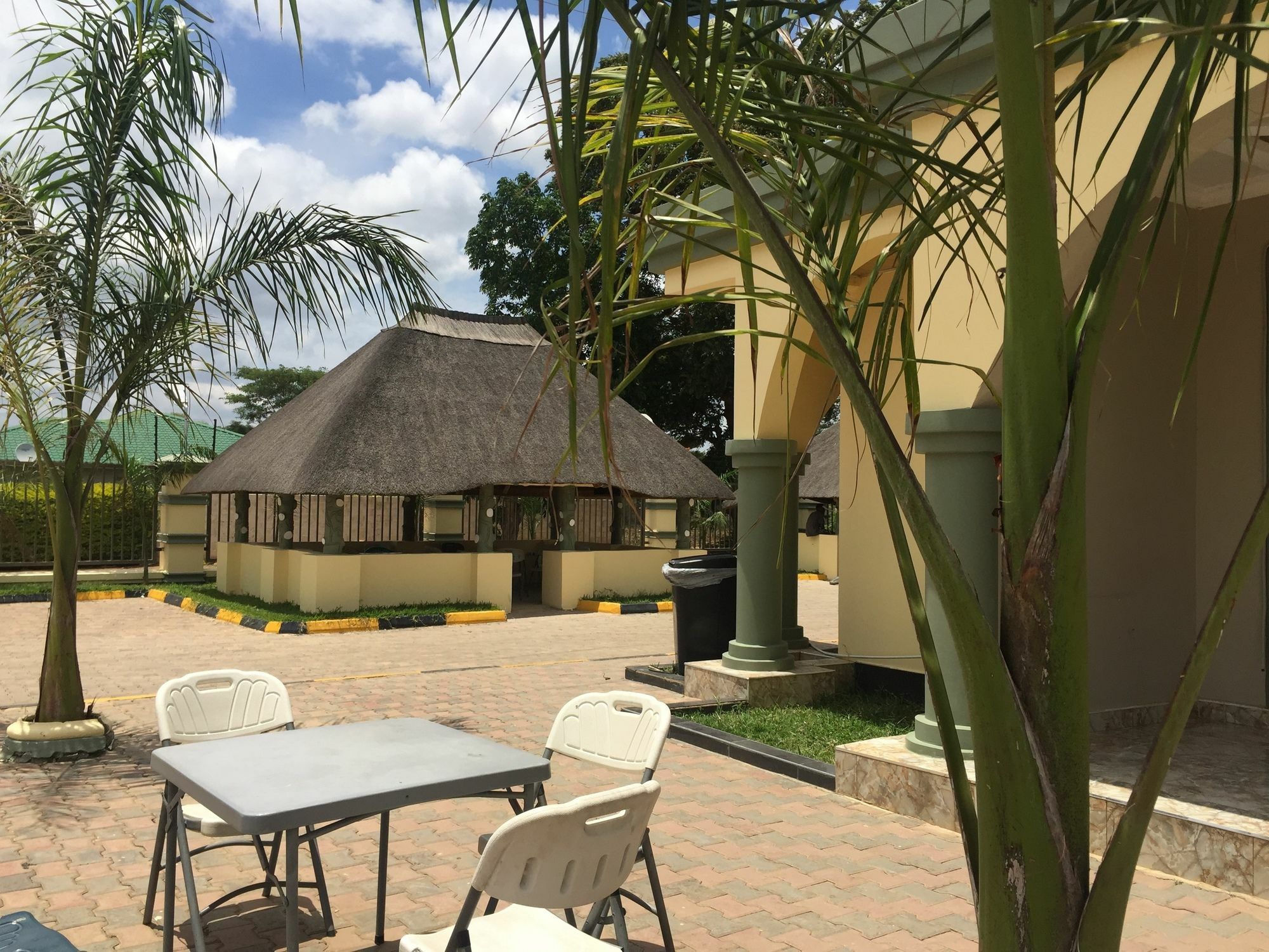 The Prince Charles Hotel Lusaka Luaran gambar