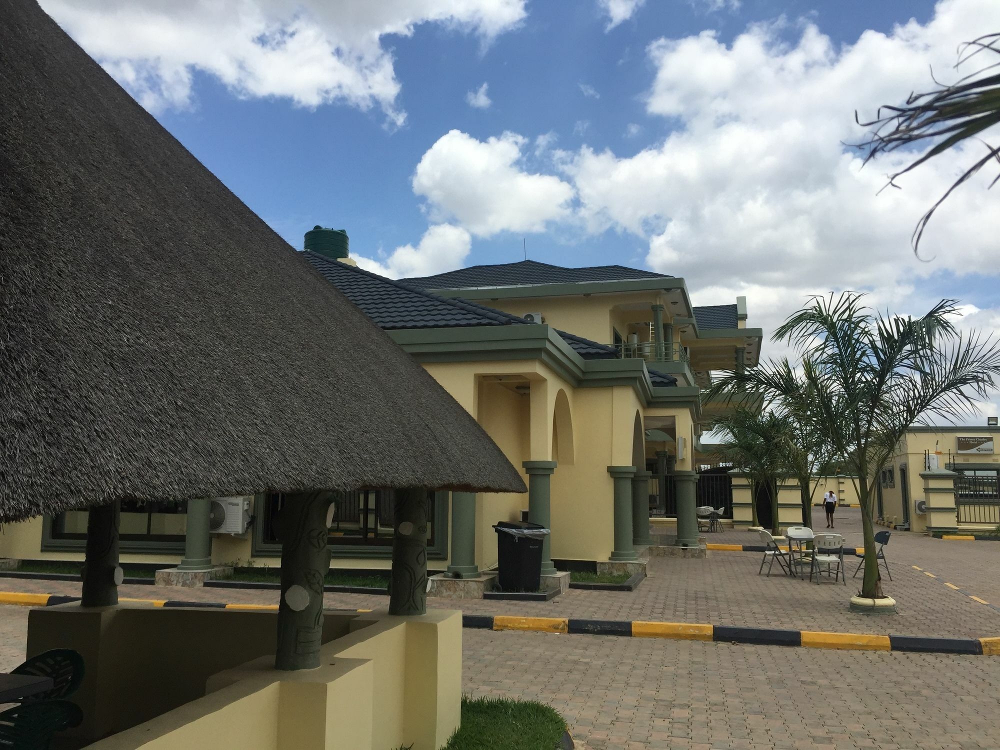 The Prince Charles Hotel Lusaka Luaran gambar